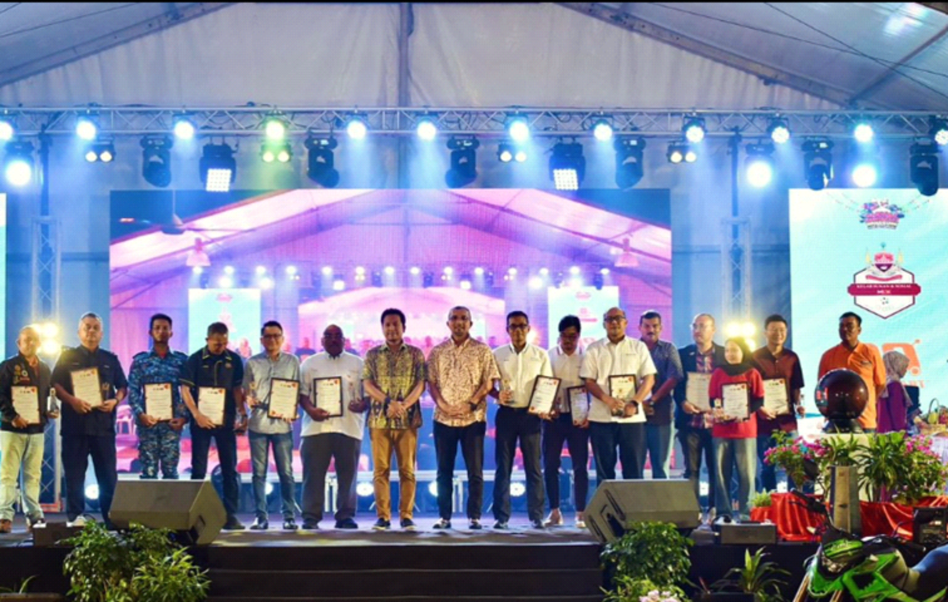 Urbancubes  Terima Penghargaan Dalam Program Setahun MBDK