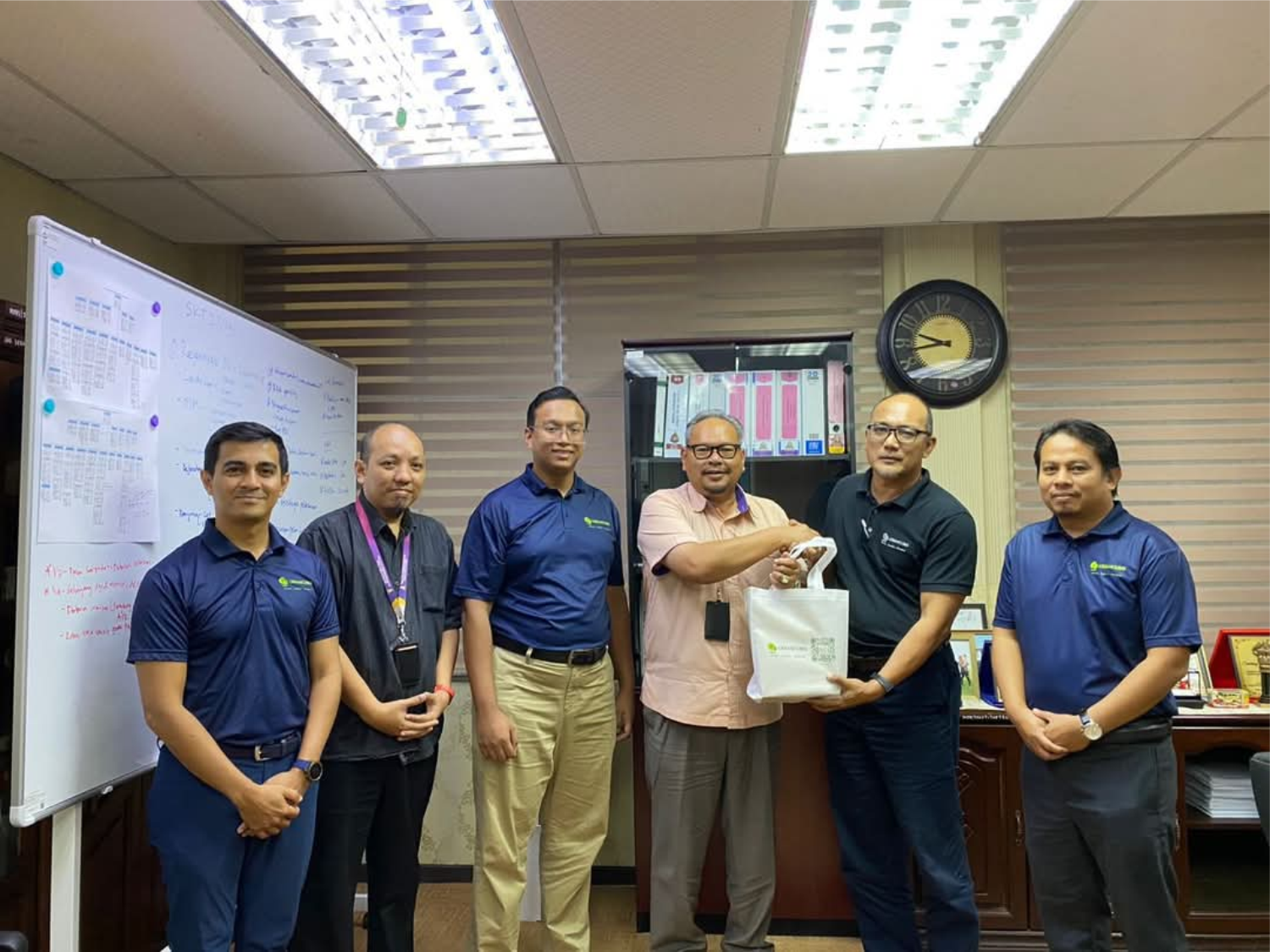 Kunjungan Hormat ke atas Timbalan Yang Dipertua Majlis Perbandaran Hulu Selangor (MPHS)
